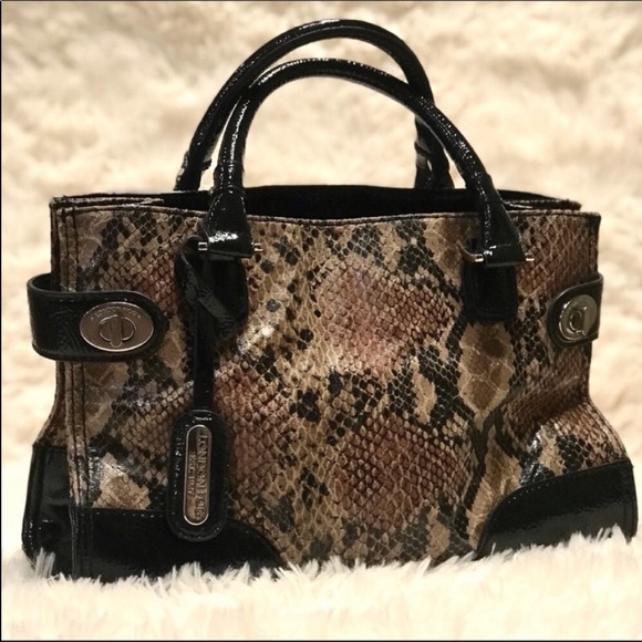 London Fog Snakeskin Bag - Picture 1 of 7